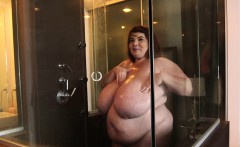 Huge Tit BBW Lexxxi Luxe soaps up in the shower