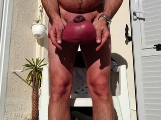 Giant pumping balls (astj tube full)