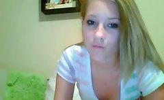 Insane Pretty Face Blonde Having Fun