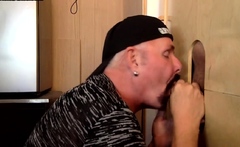 Mouthjizzed gaydaddy sucks gloryhole BF