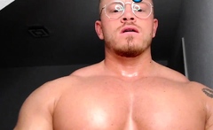 Amazing Muscle Fisting masturbating Part 4 doing a Cam Show