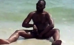 Jerking Off At The Beach