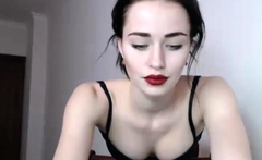 Amateur Webcam Teen Masturbates And Teases